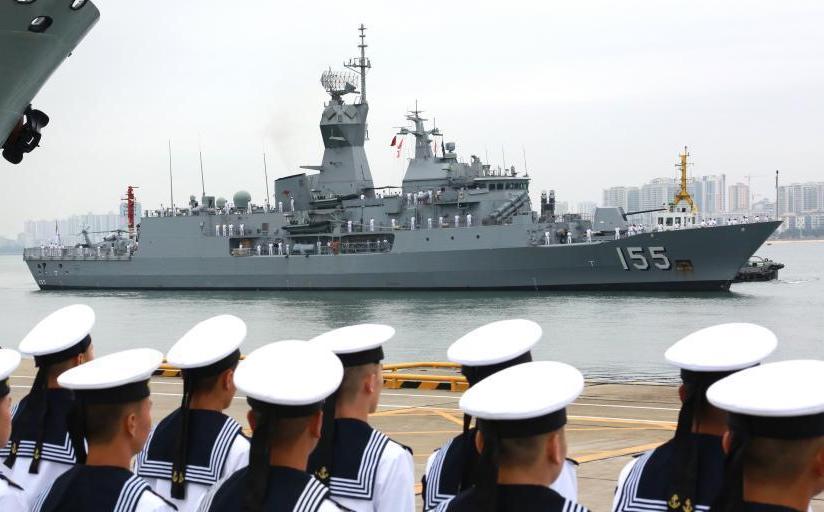 澳大利亚皇家海军“巴拉腊特”号护卫舰访问湛江