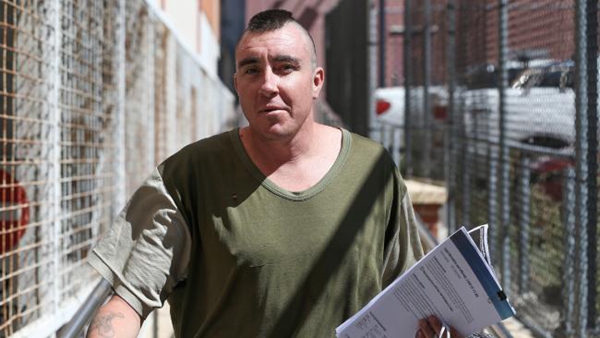 澳男子为逃620澳元海鲜“霸王餐”跳海